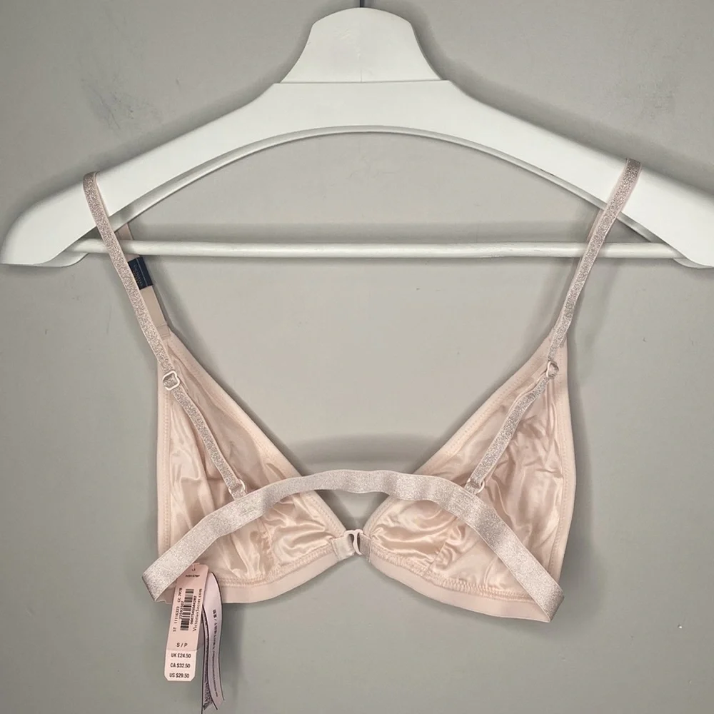 NWT Victoria’s Secret Sequin and Mesh Bralette - Picture 6 of 10